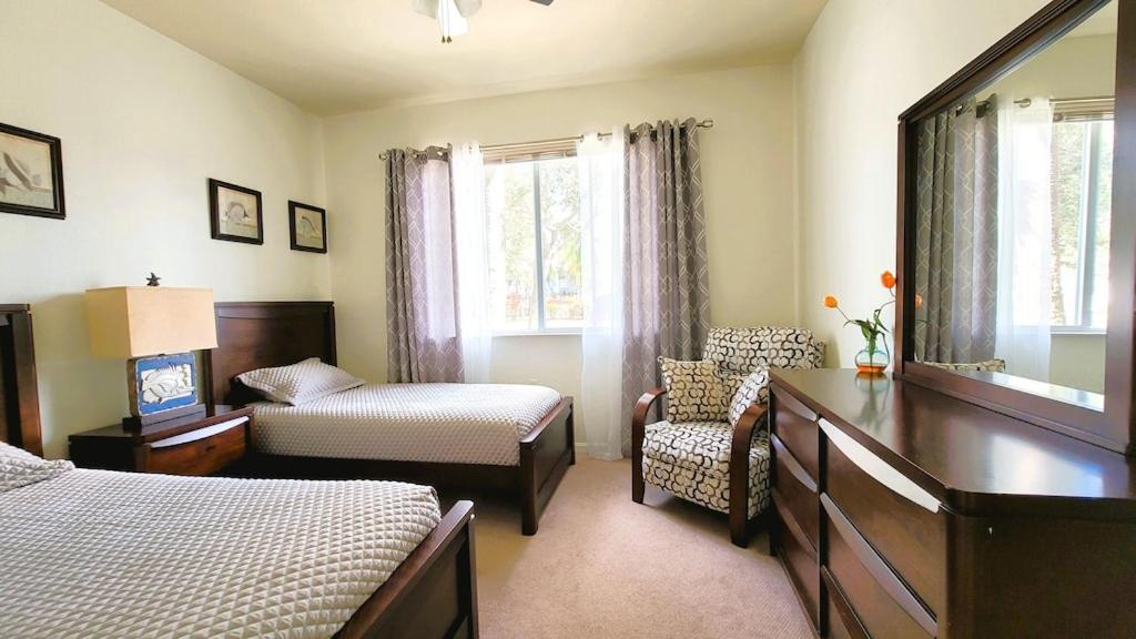 Free Golf! Stay, Play, Work From Luxury 2Bdr Plus Den 1St Floor Villa In Lely Golf Resort North North Naples Extérieur photo